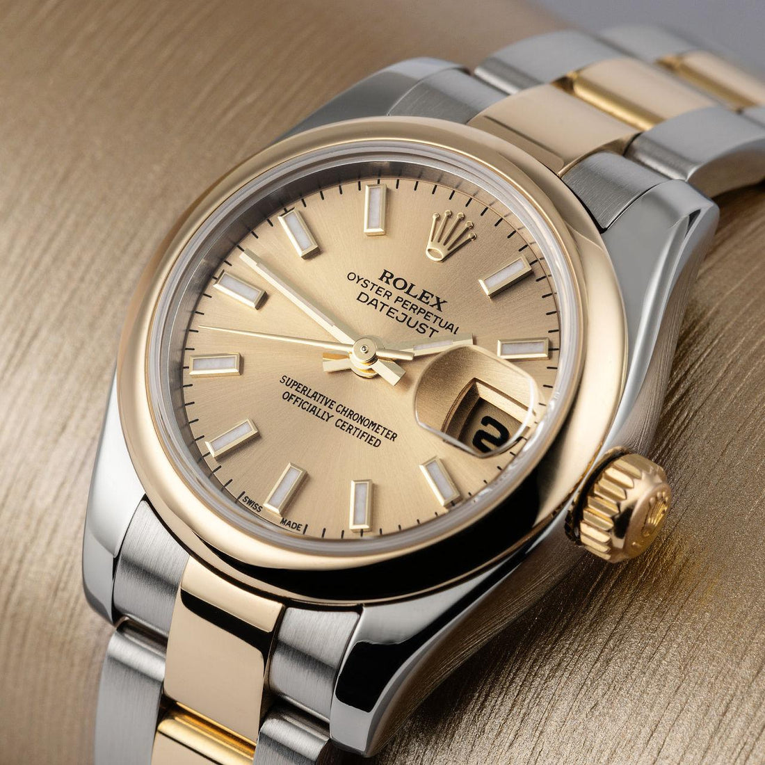 Classic Date Watch, Yellow Gold Tone, Steel, 28-31 mm