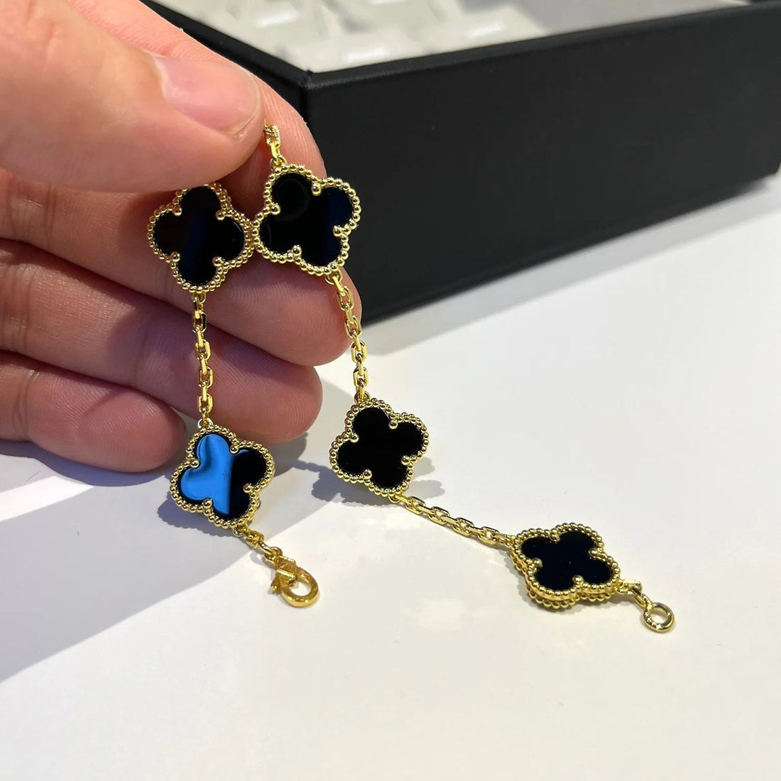 Quatrefoil 5 Motifs Bracelet, Onyx