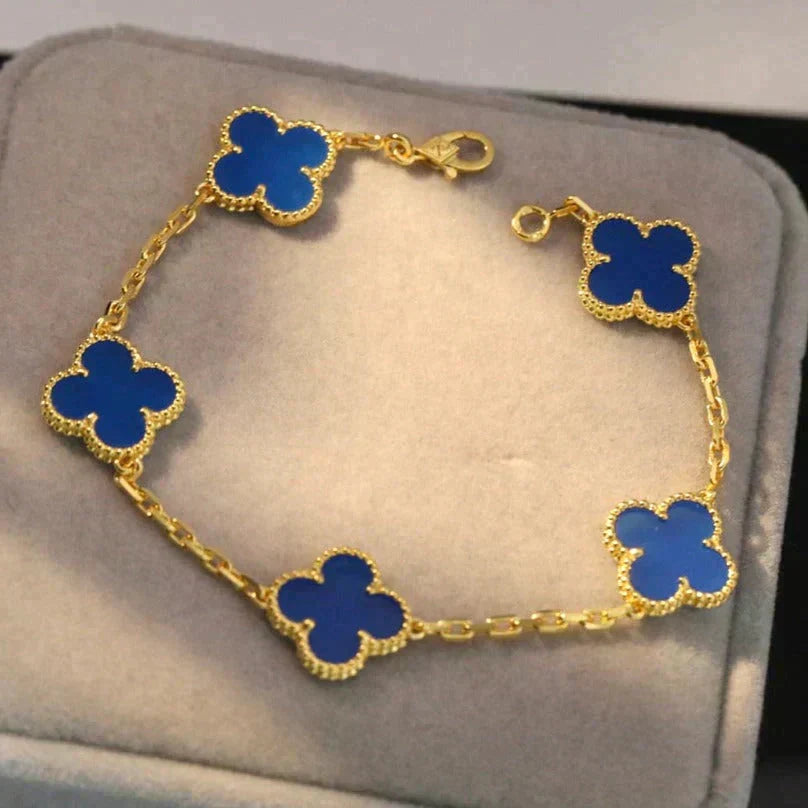 Quatrefoil 5 Motifs Bracelet, Blue Agate