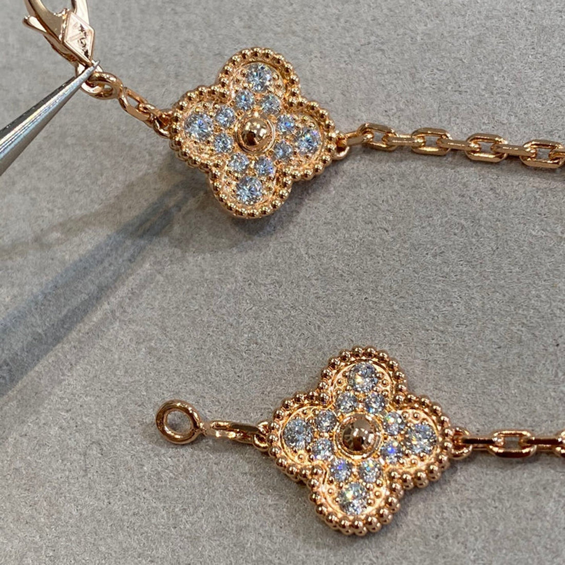 Quatrefoil 5 Motifs Bracelet, Pavé
