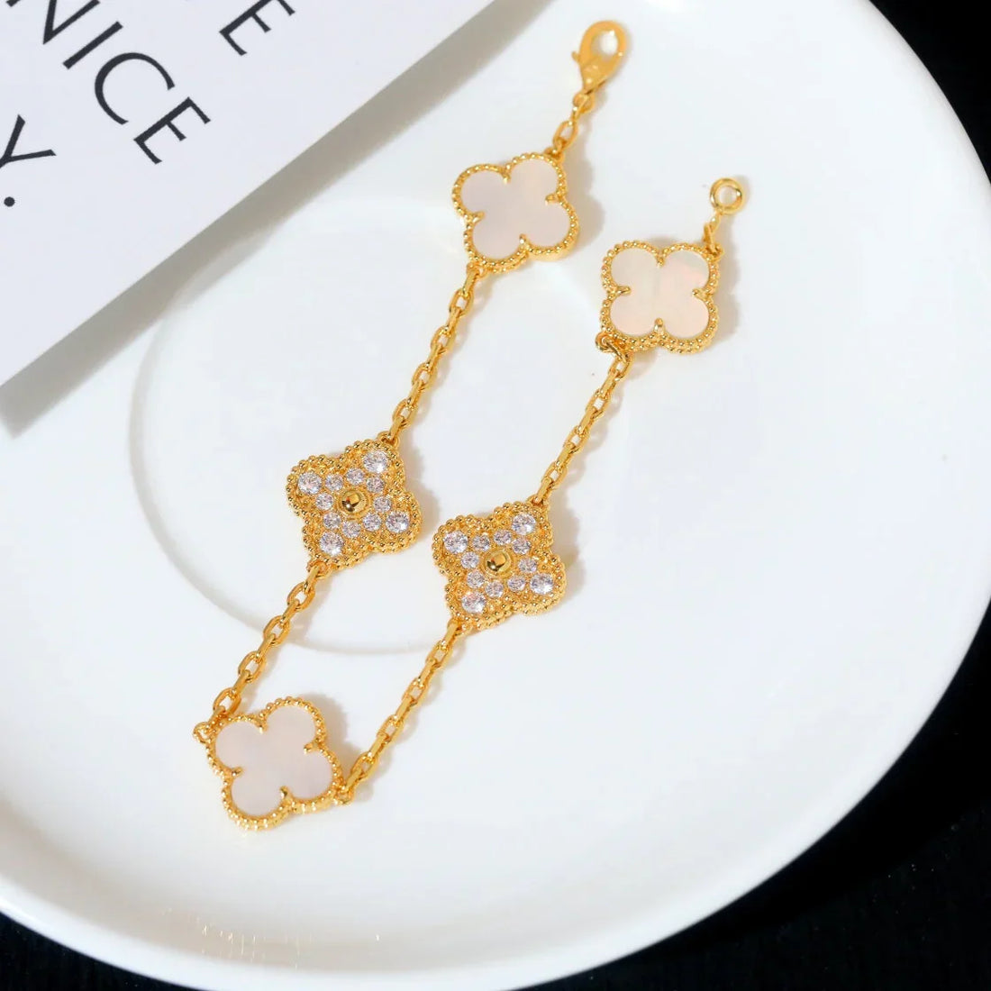 Quatrefoil 5 Motifs Bracelet, White Mother of Pearl