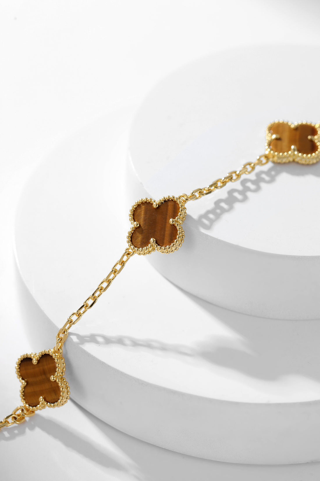 Quatrefoil Pendant Necklace, 10 Motifs, Yellow Gold Tone, Malachite
