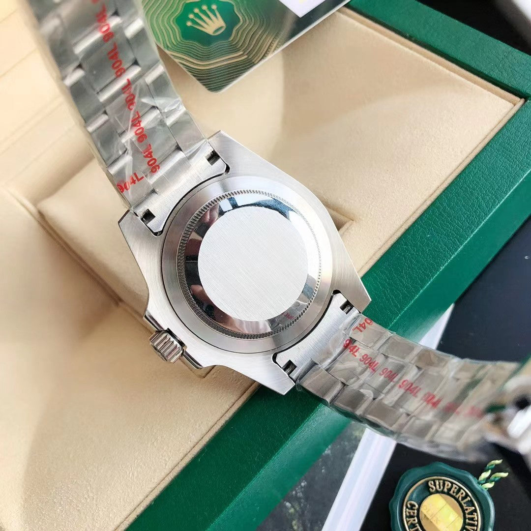 Dive-Style Watch, White Gold Tone, Steel, White, 41 mm
