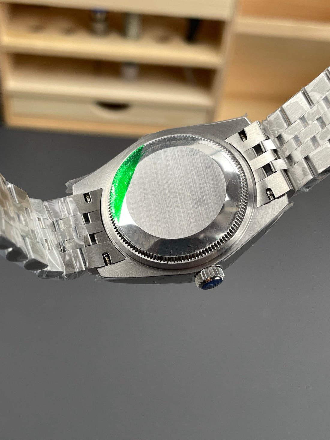 Classic Date Watch, White Gold Tone, Steel, White, 31 mm