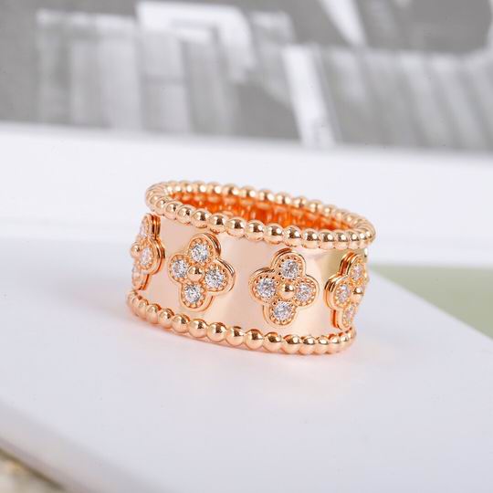 Beaded Band Ring