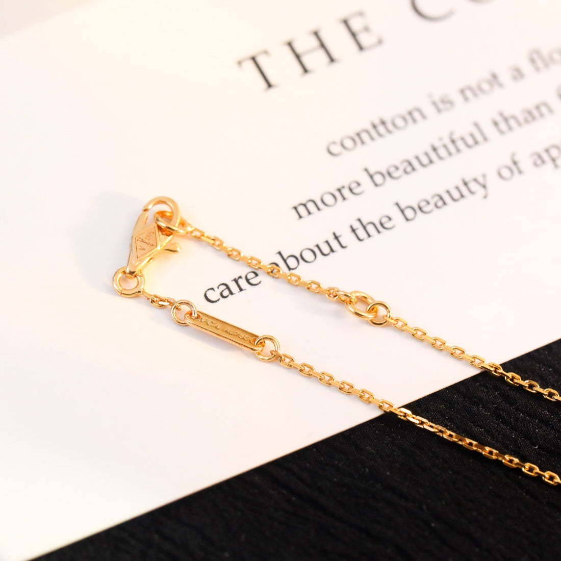 Quatrefoil Pendant Necklace, Yellow Gold Tone, Onyx