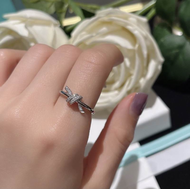 Knot Ring, White Gold Tone