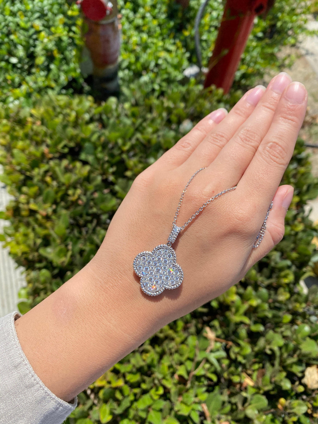Quatrefoil Long Necklace, 1 Motifs, White Gold Tone