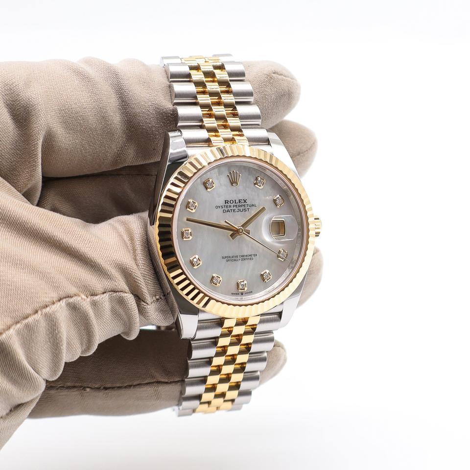 Classic Date Watch, Yellow Gold Tone, Steel, 41 mm