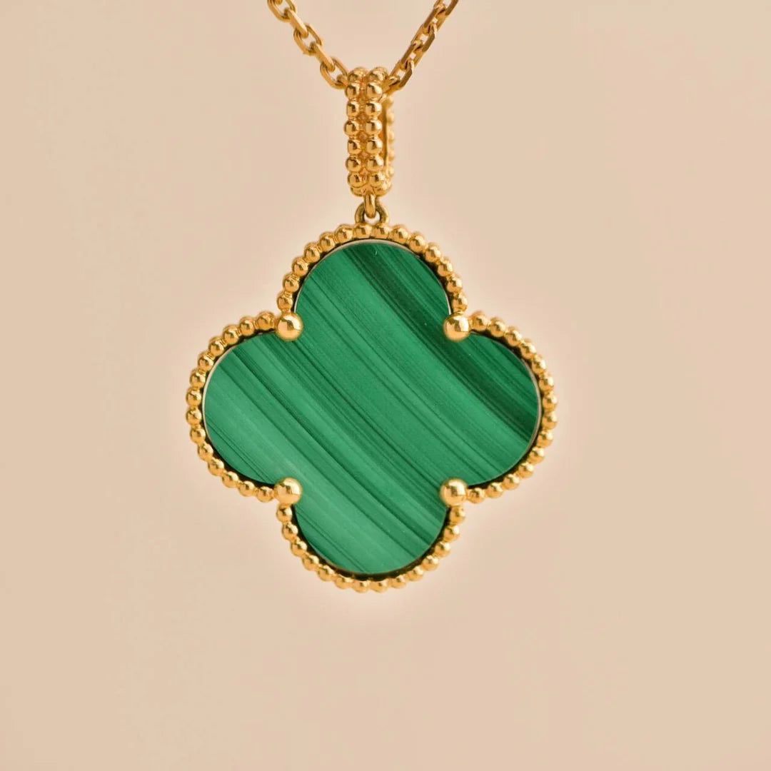 Quatrefoil Long Necklace, 1 Motifs, Yellow Gold Tone, Malachite