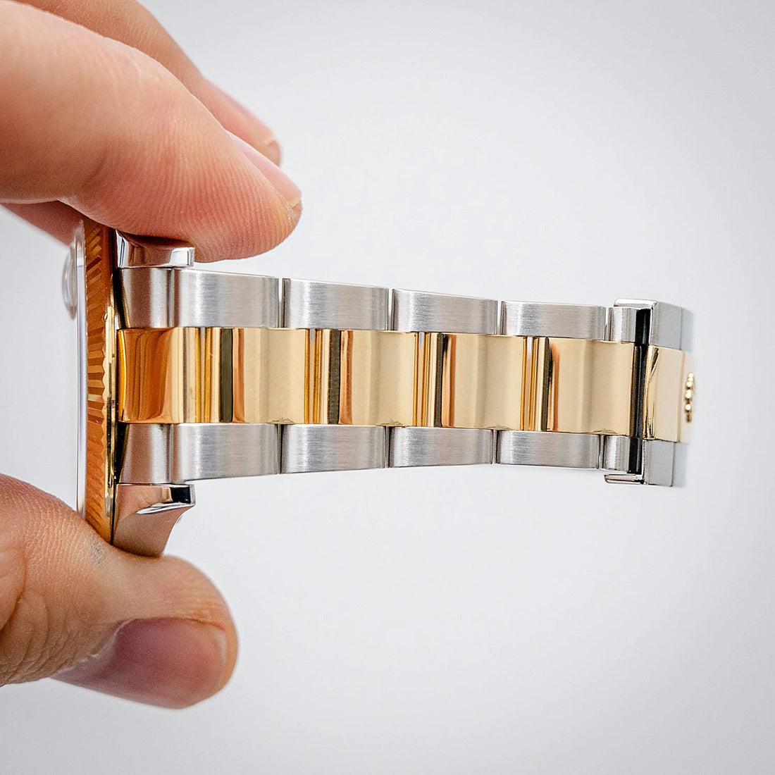 Classic Date Watch, Yellow Gold Tone, Steel, 36 mm