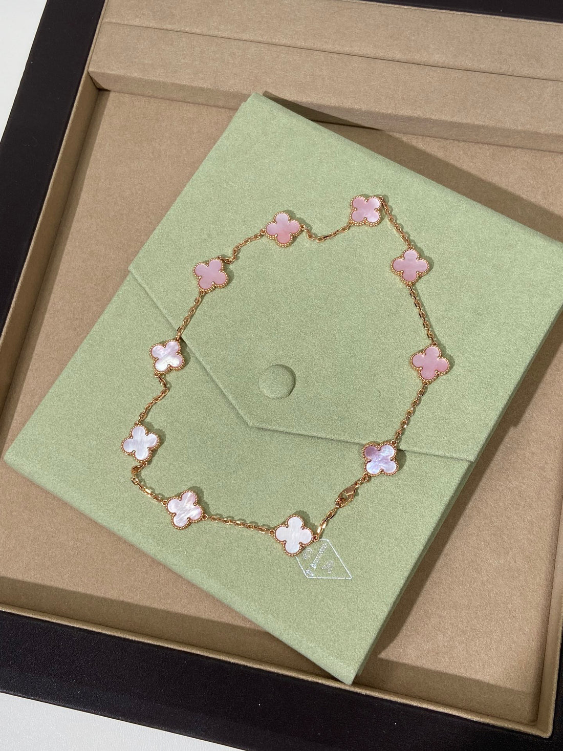 Quatrefoil Pendant Necklace, 10 Motifs, Rose Gold Tone, Malachite
