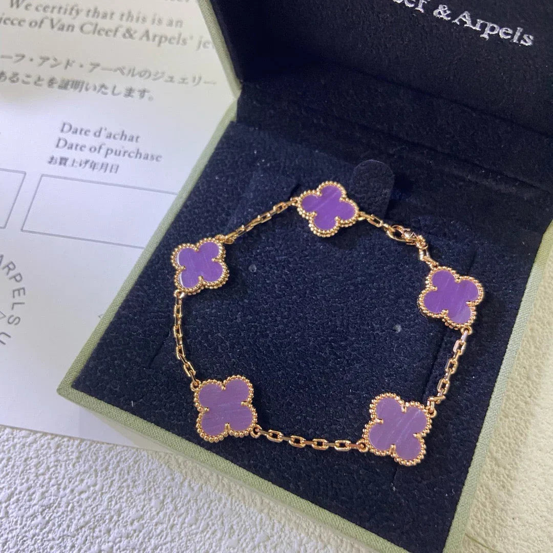 Quatrefoil 5 Motifs Bracelet, Violet