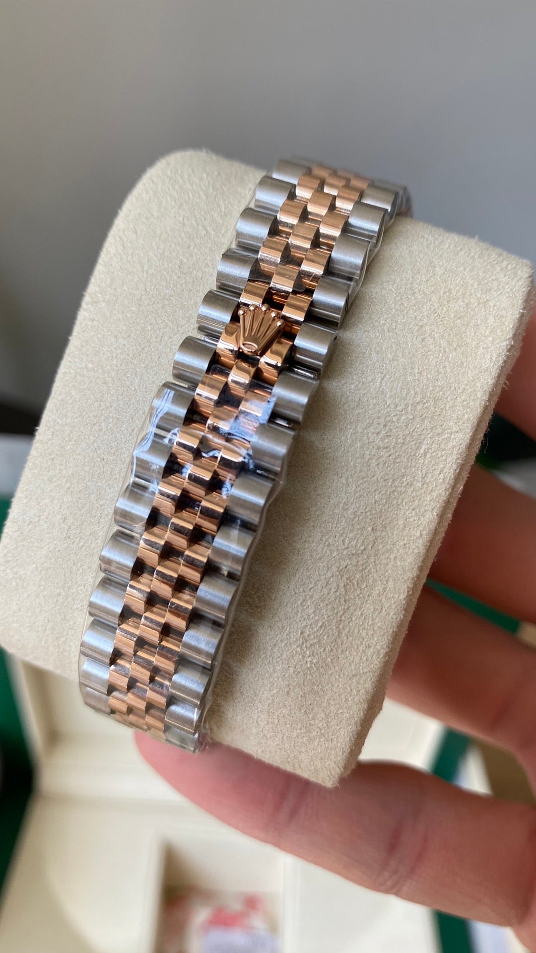 Classic Date Watch, Rose Gold Tone, Stone-Set, 28 mm