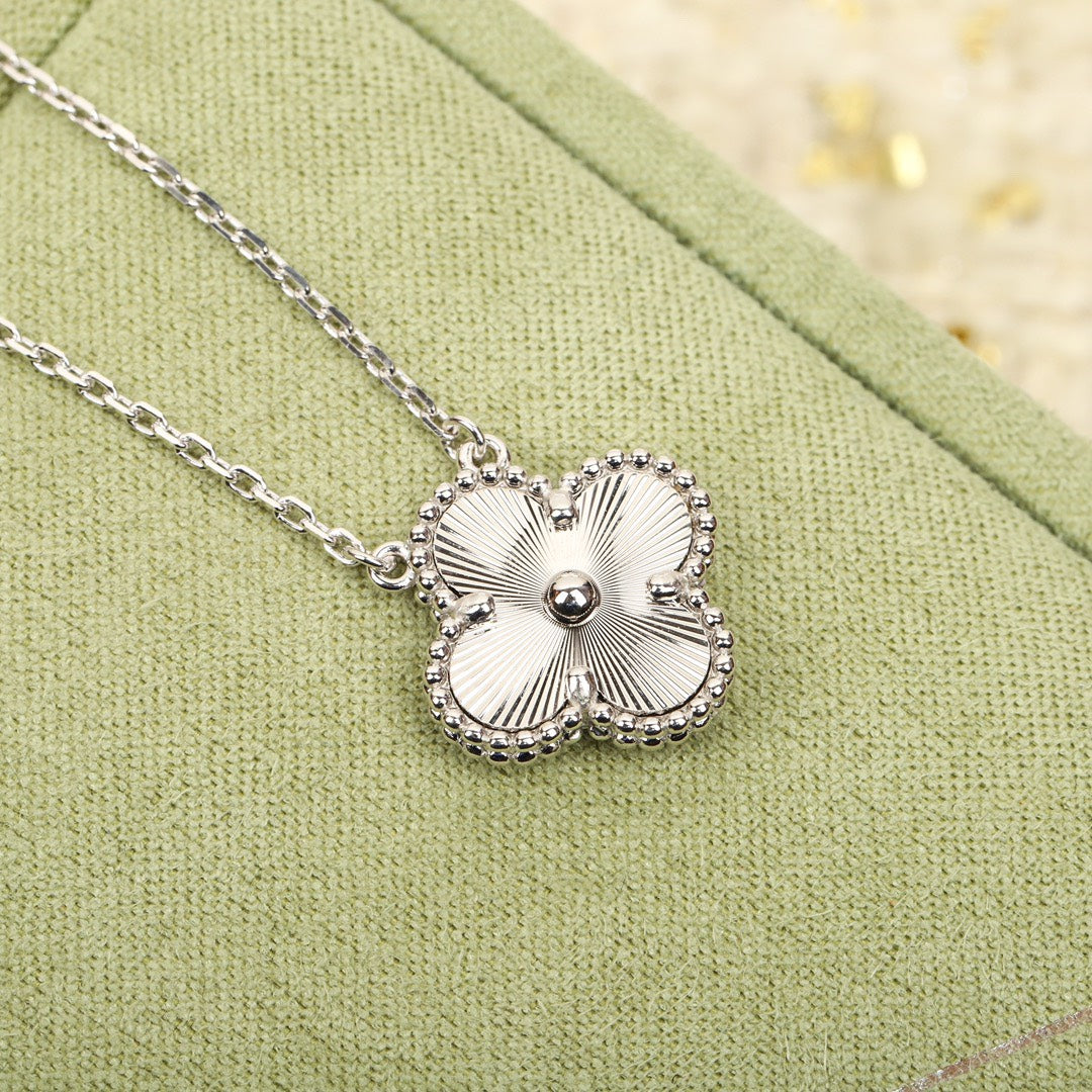 Quatrefoil Pendant Necklace