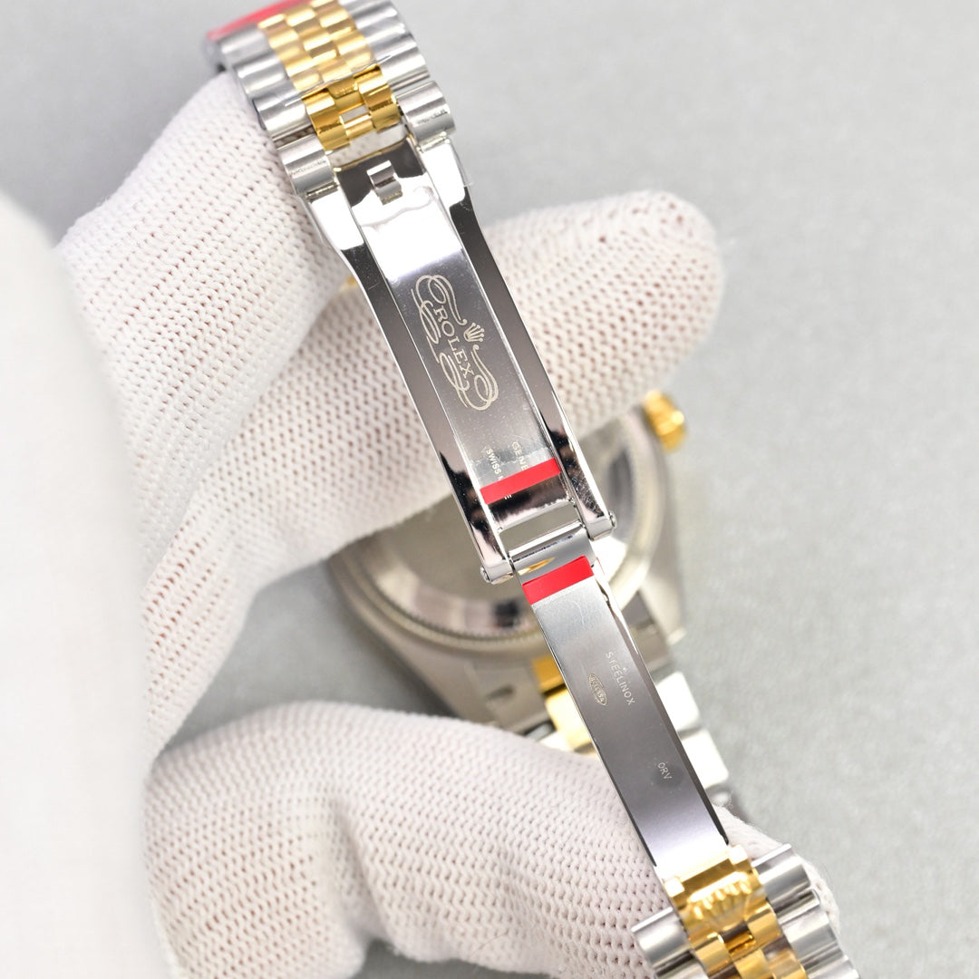 Classic Date Watch, Yellow Gold Tone, Steel, 31 mm