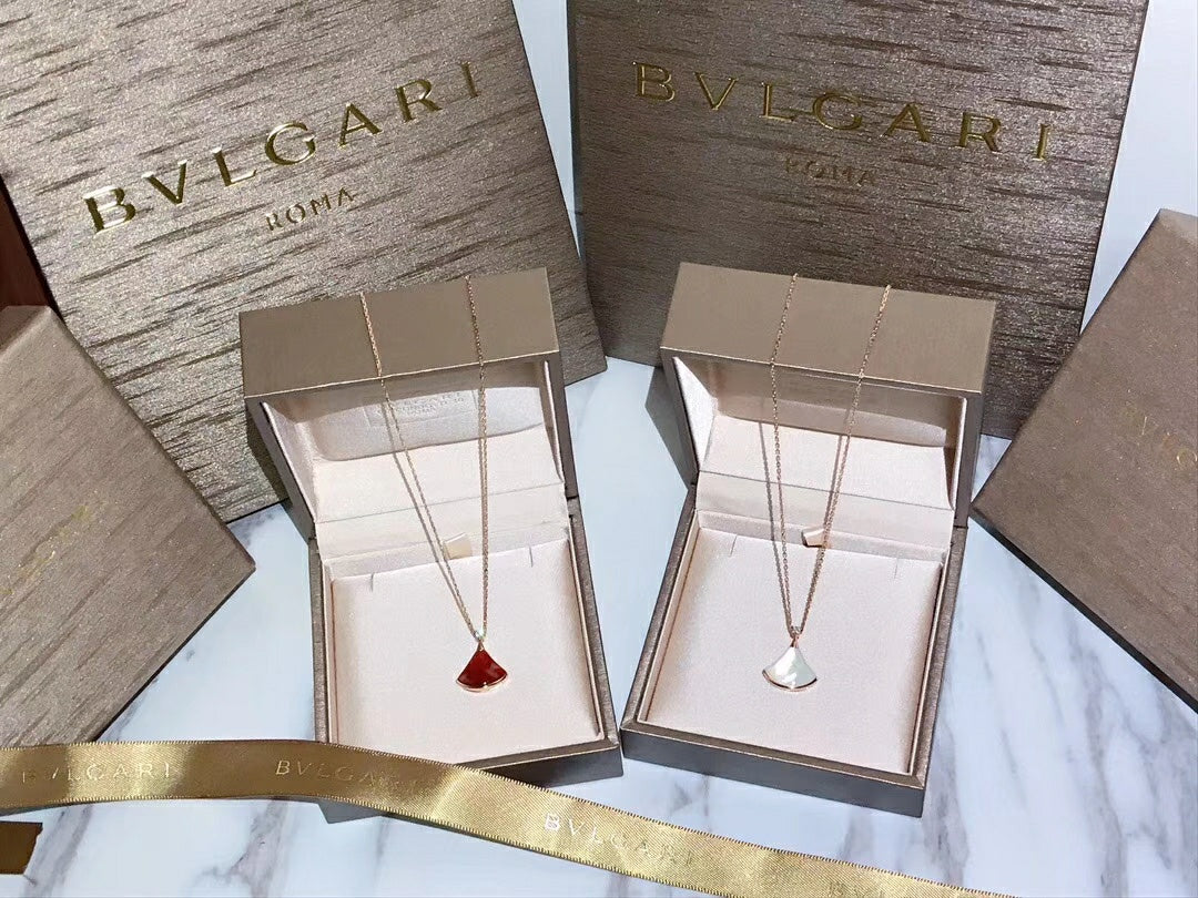 Fan-Motif Necklace, Rose Gold Tone, Stone-Set, Carnelian, Size S