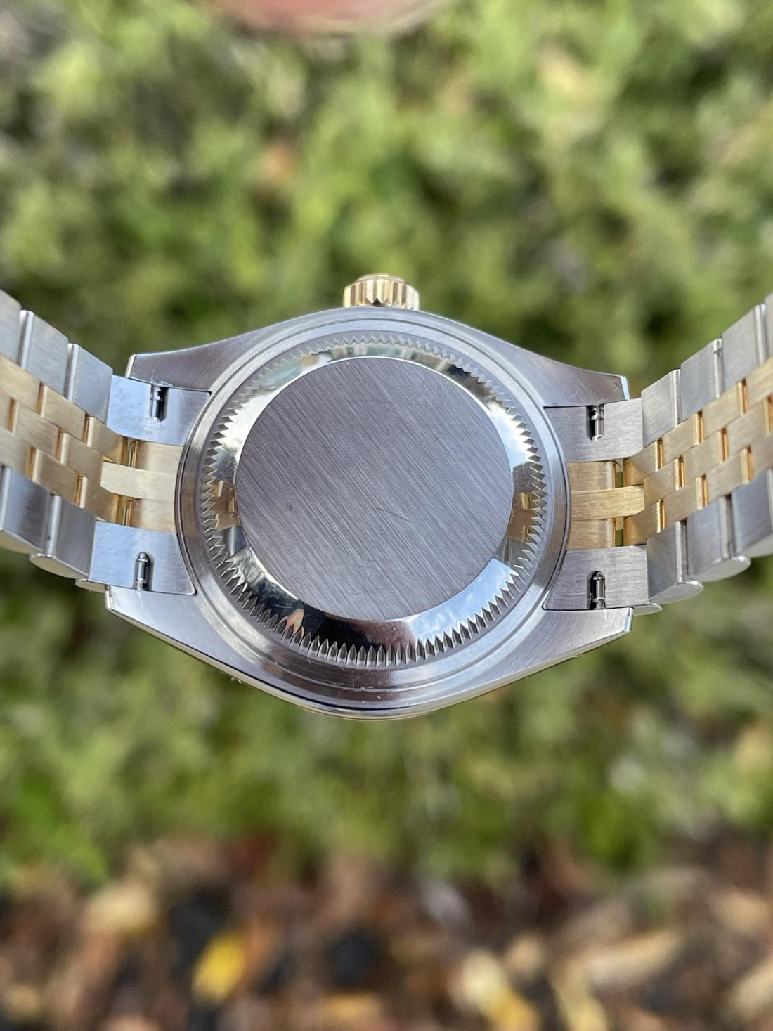 Classic Date Watch, Yellow Gold Tone, Steel, 28 mm