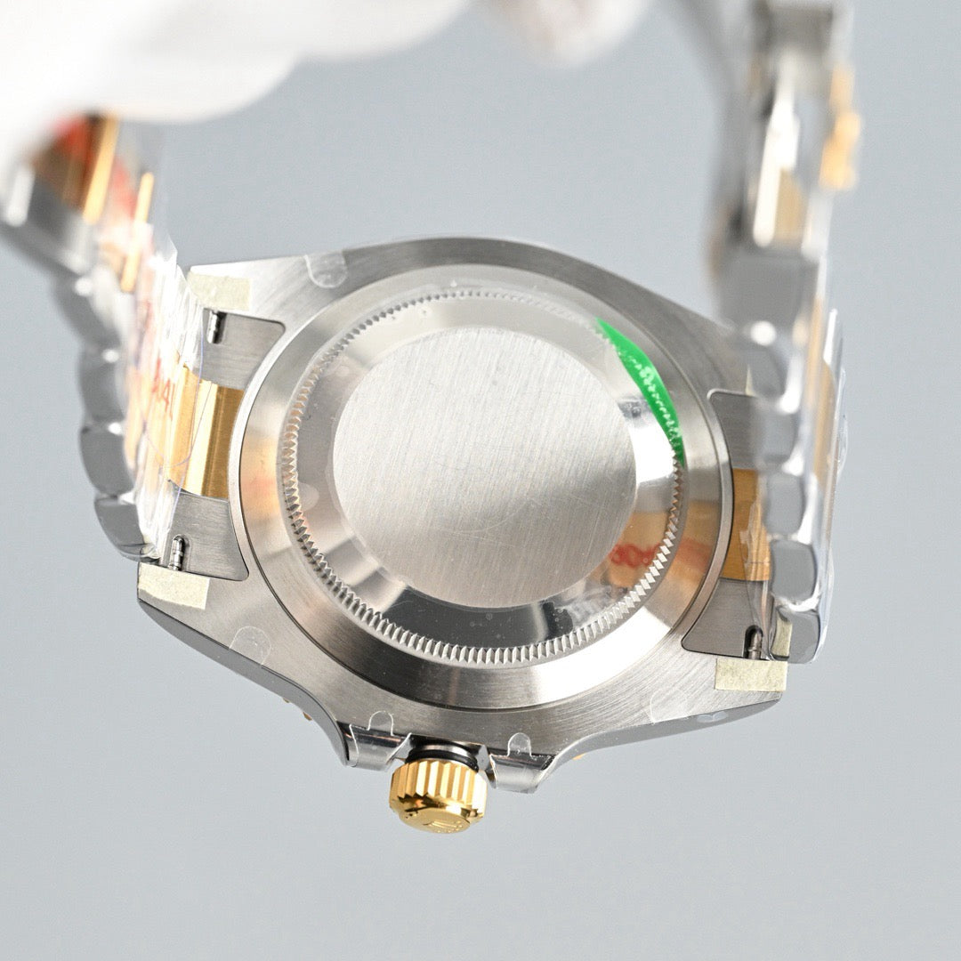 Dive-Style Watch, Yellow Gold Tone, Steel, 41 mm