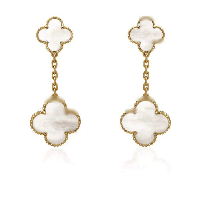 Quatrefoil 2 Motif Earrings, White Mother of Pearl