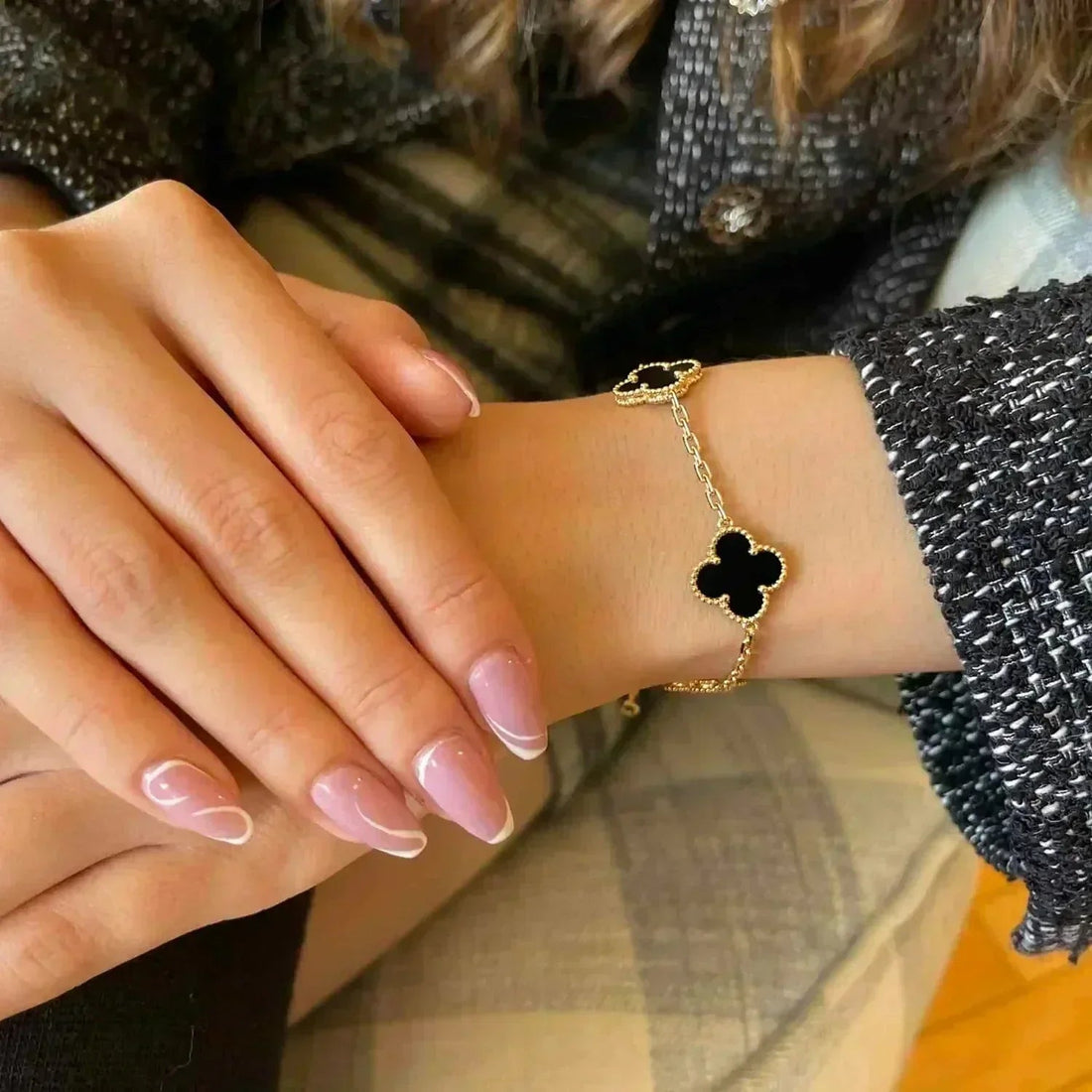 Quatrefoil 5 Motifs Bracelet, Onyx