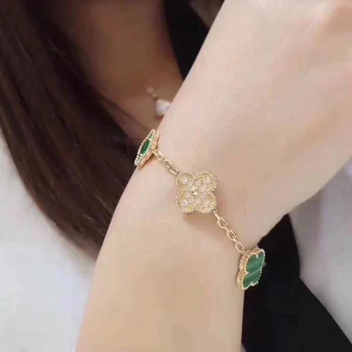 Quatrefoil 5 Motifs Bracelet, Malachite