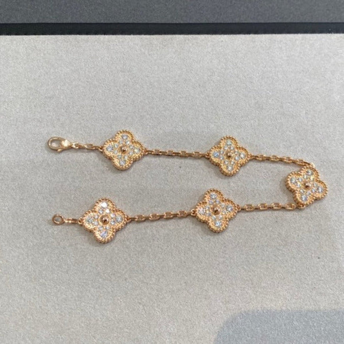 Quatrefoil 5 Motifs Bracelet, Pavé