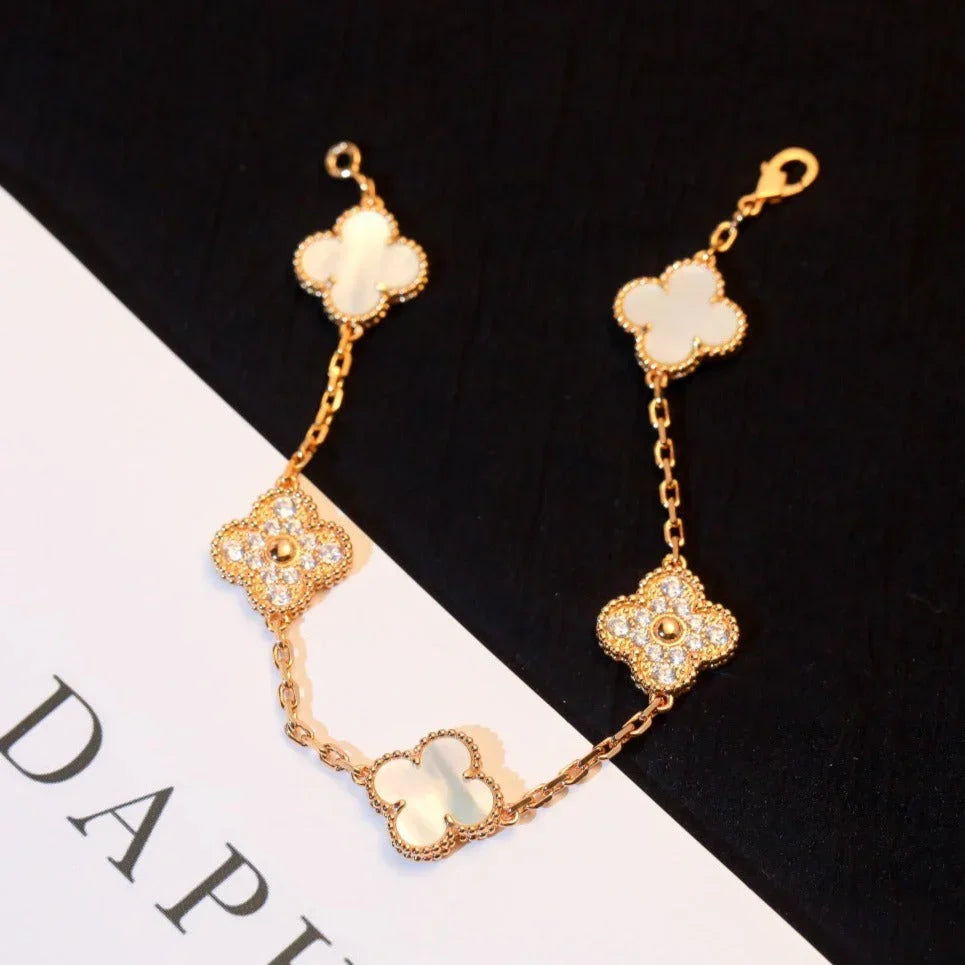 Quatrefoil 5 Motifs Bracelet, White Mother of Pearl