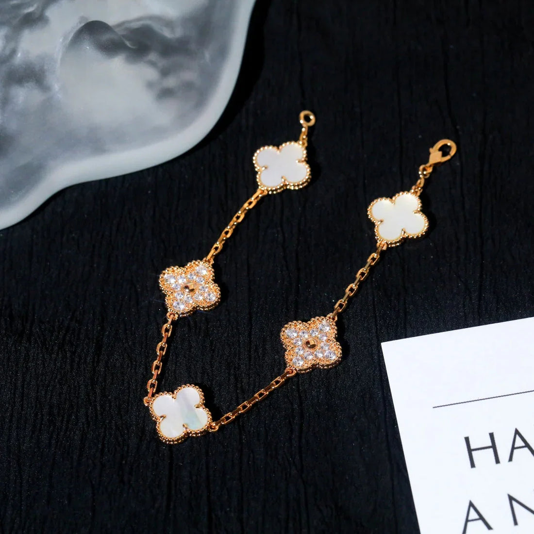 Quatrefoil 5 Motifs Bracelet, White Mother of Pearl