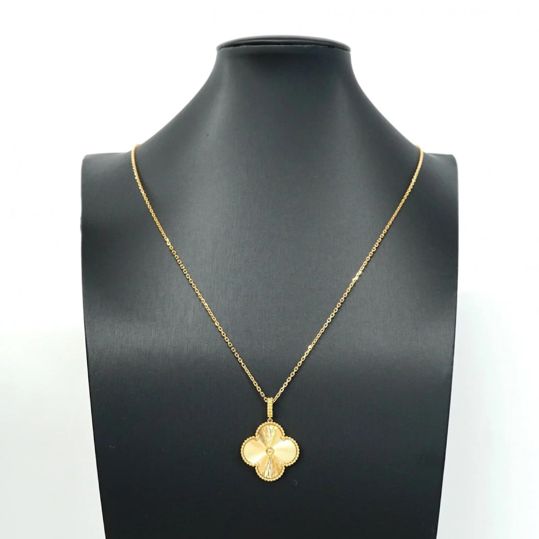 Quatrefoil Long Necklace, 1 Motifs, Yellow Gold Tone