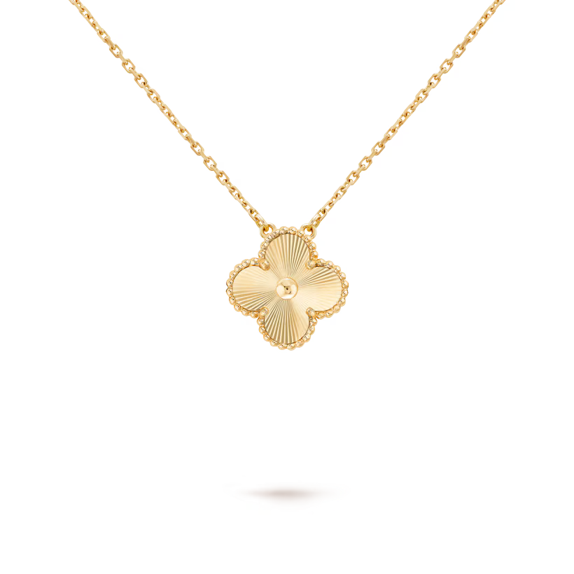Quatrefoil Pendant Necklace