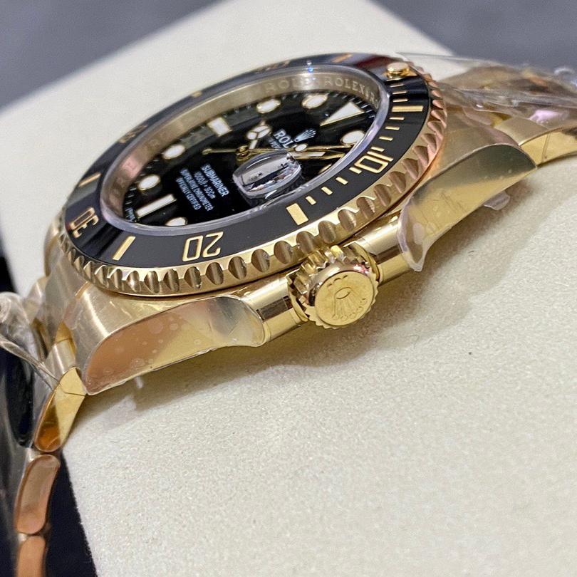 Dive-Style Automatic Watch, Yellow Gold Tone, 41 mm