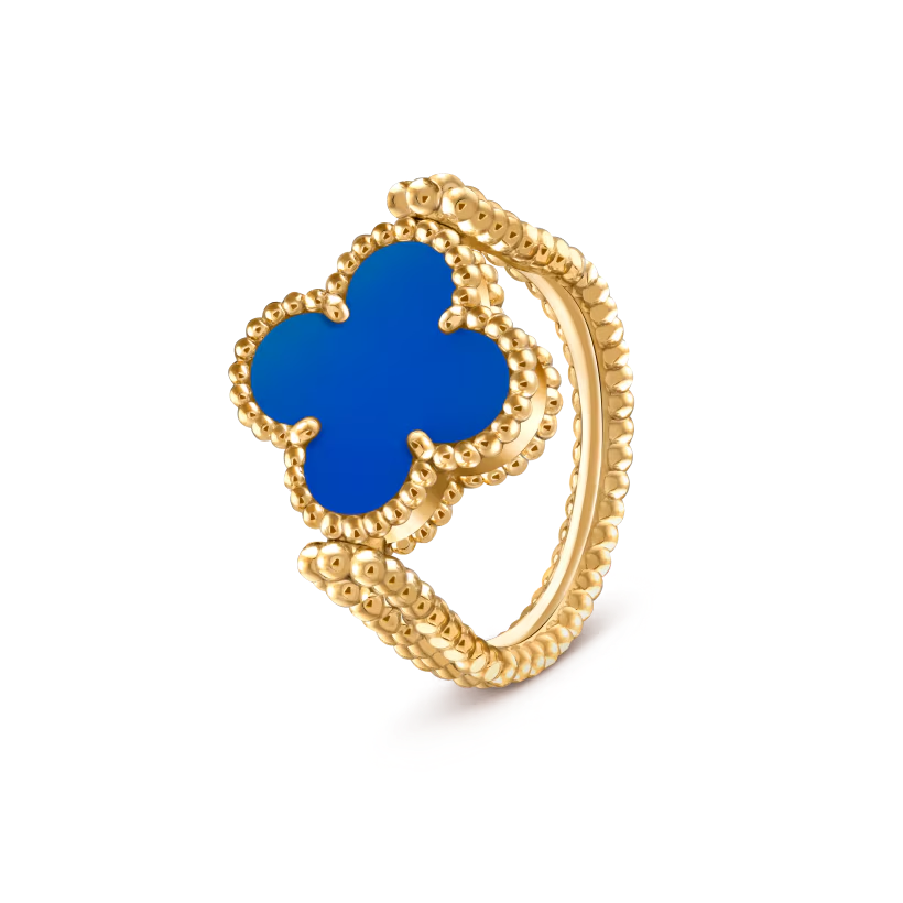 Quatrefoil Ring, Yellow Gold Tone, Agate