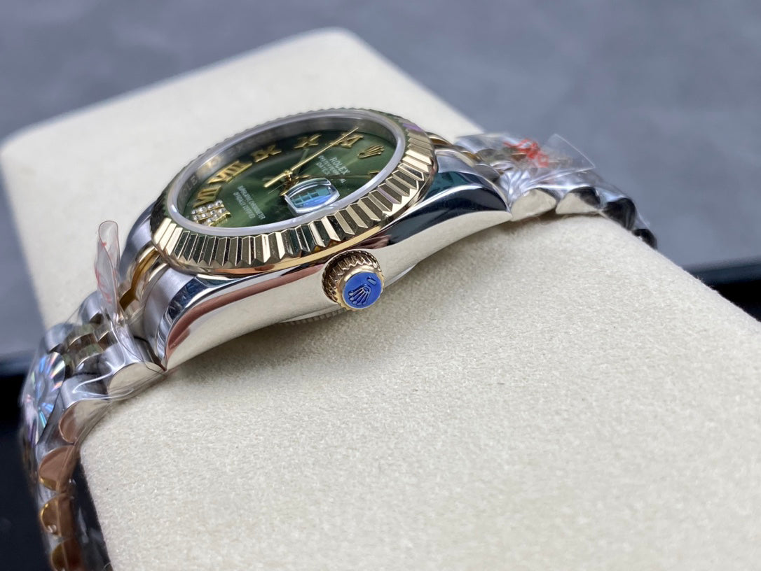 Classic Date Watch, Yellow Gold Tone, Steel, 31 mm