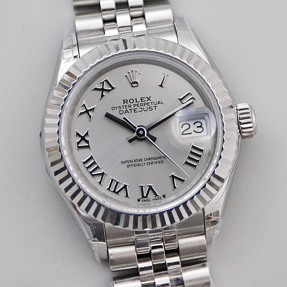 Classic Date Watch, White Gold Tone, Steel, White, 28 mm