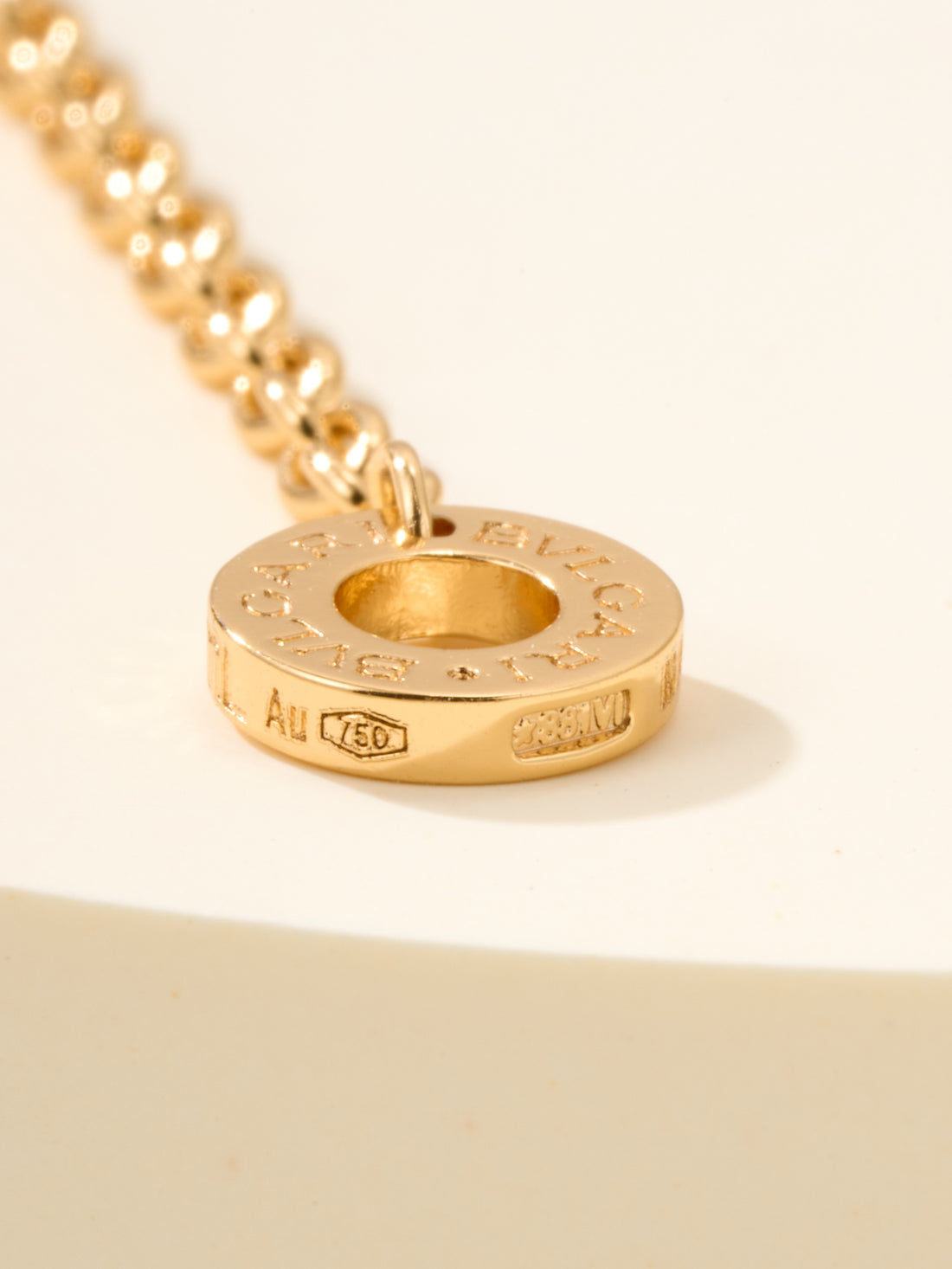 Fan-Motif Necklace, Yellow Gold Tone