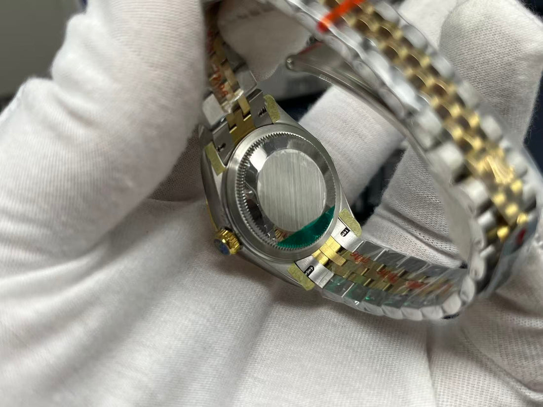 Classic Date Watch, Yellow Gold Tone, Steel, 28 mm