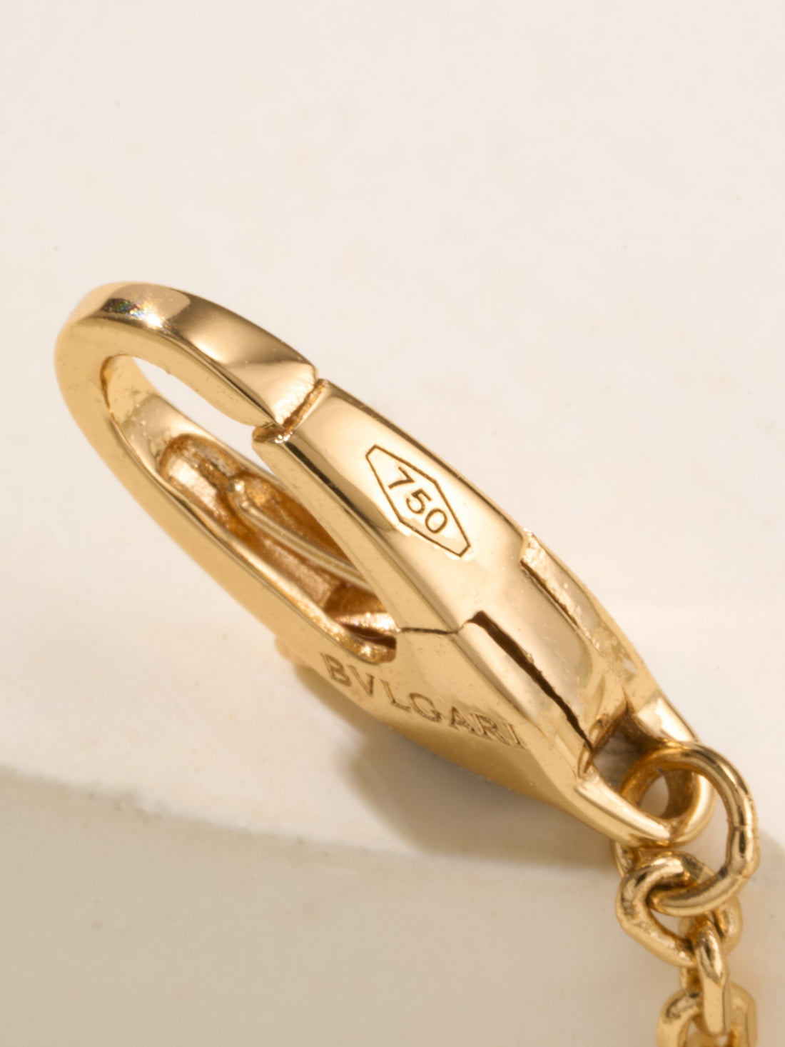 Fan-Motif Necklace, Yellow Gold Tone