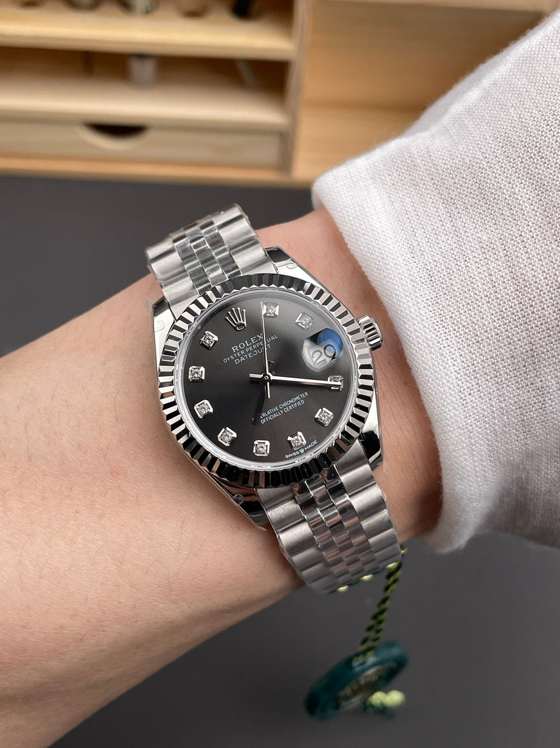 Classic Date Watch, White Gold Tone, Steel, White, 31 mm