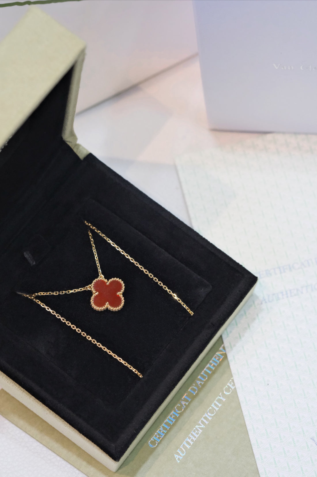 Quatrefoil Carnelian Pendant Necklace, 18K Yellow Gold Plated