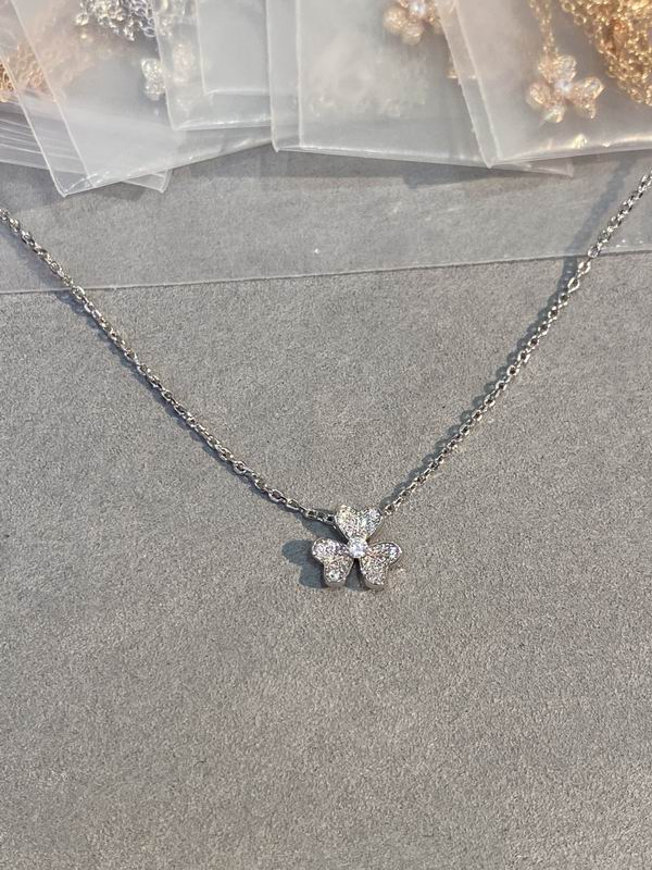Petal Pendant Necklace, Yellow Gold Tone