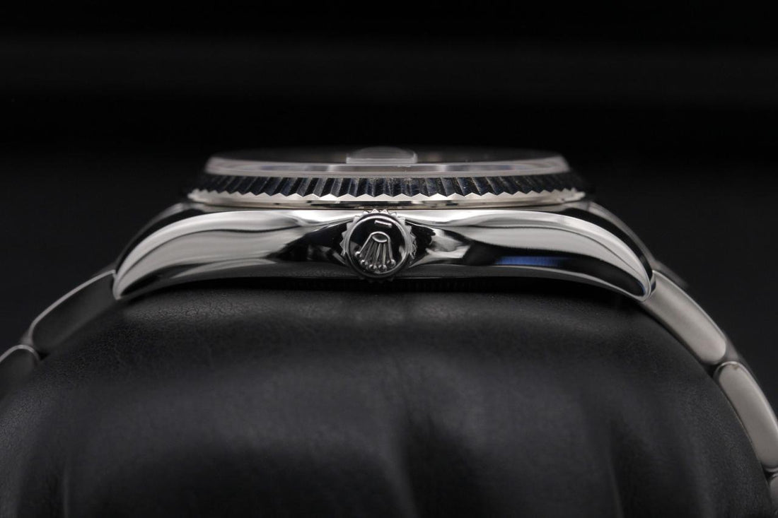 Classic Date Watch, White Gold Tone, Steel, White, 36 mm
