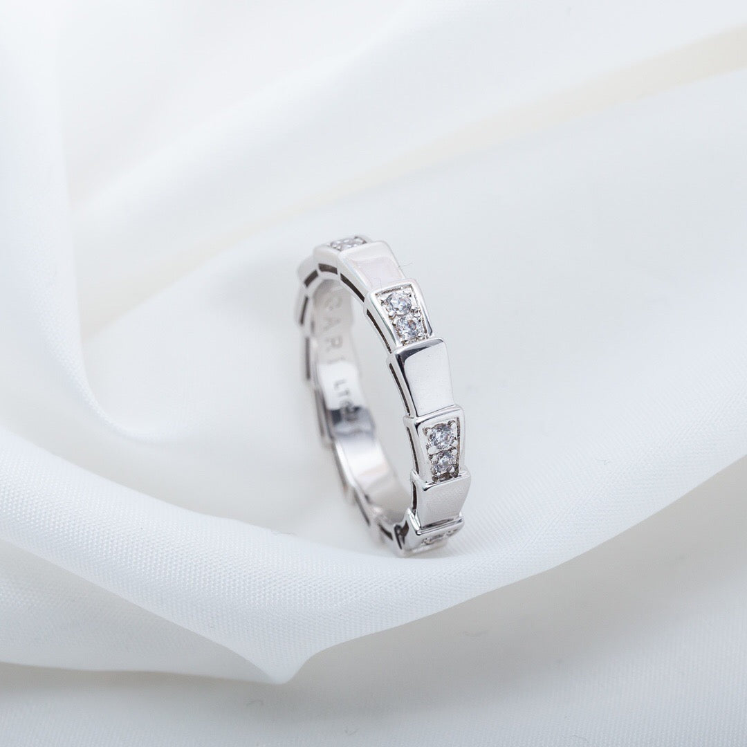 Snake-Scale Ring, White Gold Tone, Stone-Set