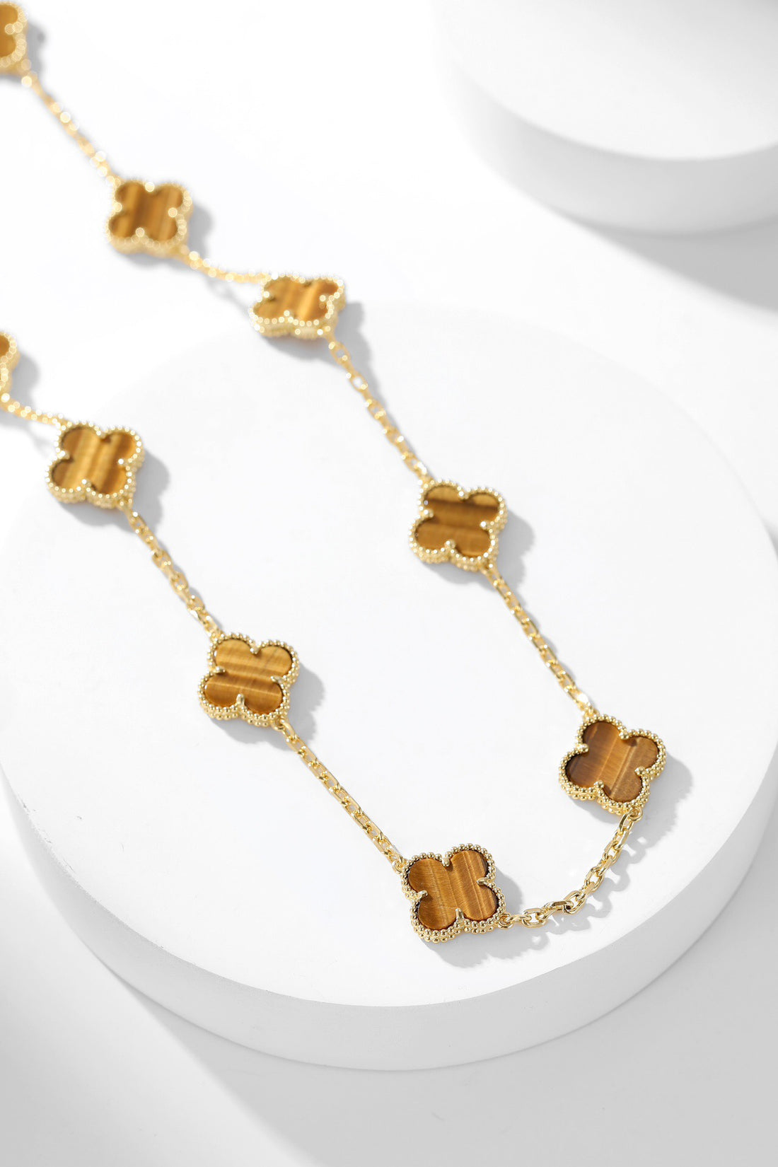 Quatrefoil Pendant Necklace, 10 Motifs, Yellow Gold Tone, Malachite