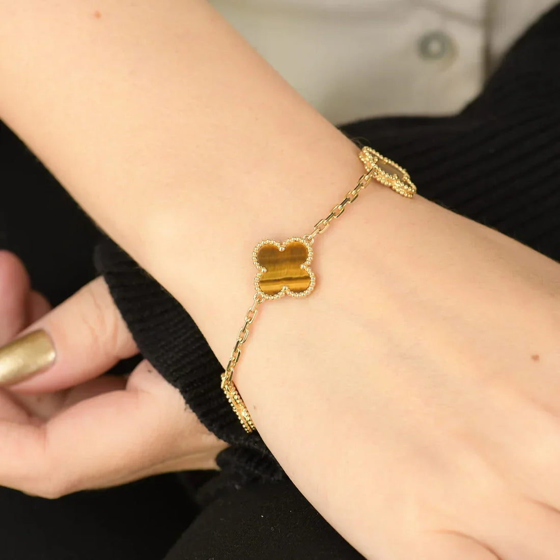 Quatrefoil 5 Motifs Bracelet, Tiger Eye