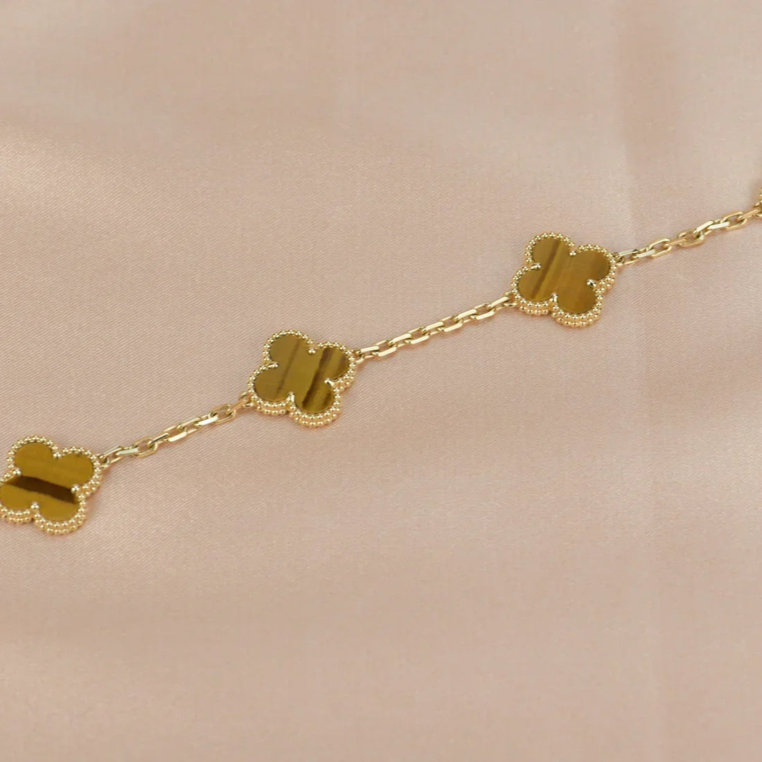 Quatrefoil 5 Motifs Bracelet, Tiger Eye