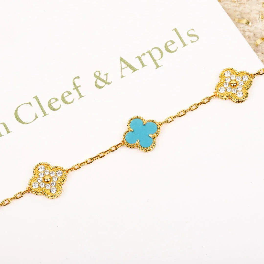 Quatrefoil 5 Motifs Bracelet, Turquoise