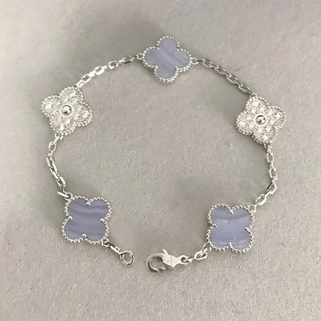 Quatrefoil 5 Motifs Bracelet, Purple Chalcedony
