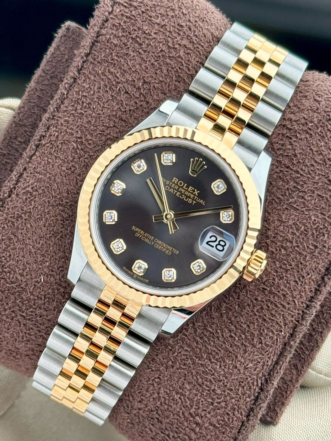 Classic Date Watch, Yellow Gold Tone, Steel, 28-31 mm