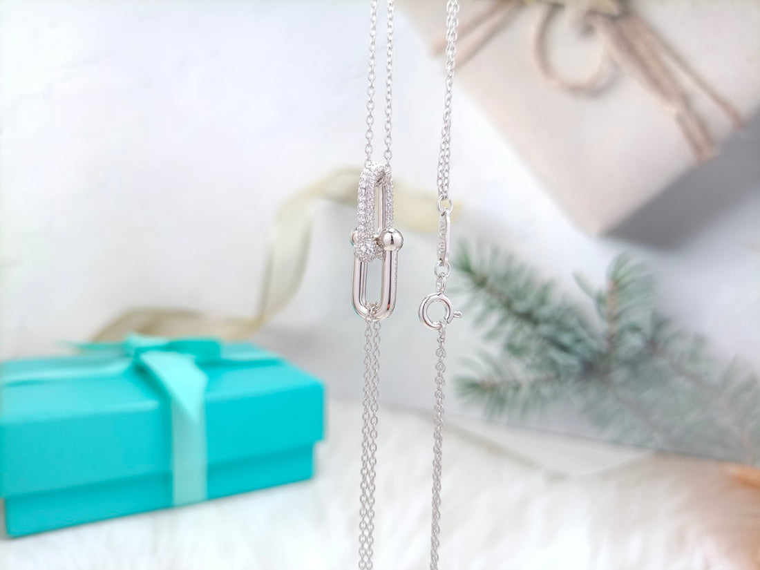 Link Pendant Necklace, White Gold Tone, Stone-Set, White